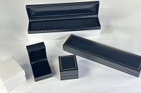 Cartier Style Jewelry Box Lot – 16 Bracelet & 3 Ring Boxes, Black Leatherette