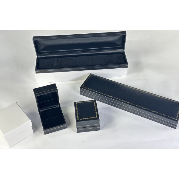 Cartier Style Jewelry Box Lot – 16 Bracelet & 3 Ring Boxes, Black Leatherette